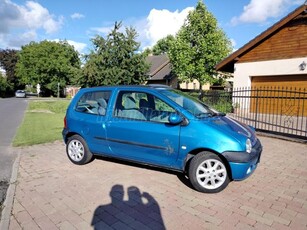 RENAULT TWINGO 1.2 16V Initiale Quickshift