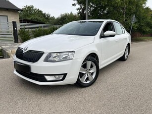 SKODA OCTAVIA 1.6 CR TDI Ambition MAGYARORSZÁGI!!LEINFORMÁLHATÓ!!