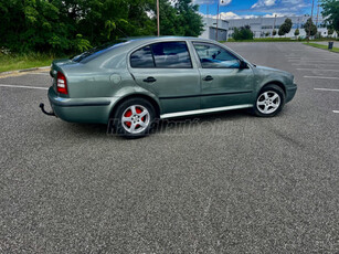 SKODA OCTAVIA 1.6 GLX