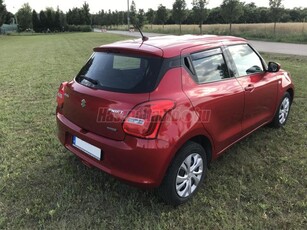 SUZUKI SWIFT 1.2 Dualjet Hybrid GL magyarországi.szervizkönyv.sérmentes