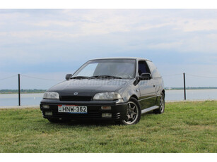 SUZUKI SWIFT 1.3 GLX 1.6 GTI