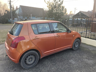 SUZUKI SWIFT 1.3 GLX