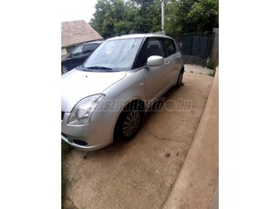 SUZUKI SWIFT 1.3 GLX CD AC