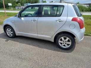 SUZUKI SWIFT 1.3 GLX CD AC