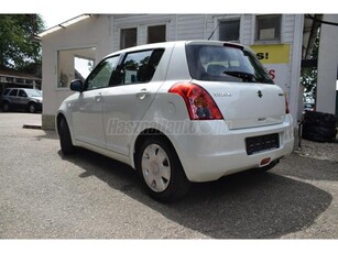 SUZUKI SWIFT 1.3 GLX CD AC ITT és MOST AKCIÓ!!! TÉLI-NYÁRI GUMIK/KEVESET FUTOTT/KLIMA/ŰLÉSFŰTÉS/ELEKTROMOS