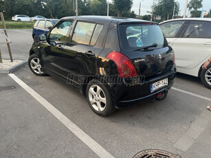 SUZUKI SWIFT 1.3 GLX CD AC Limitált