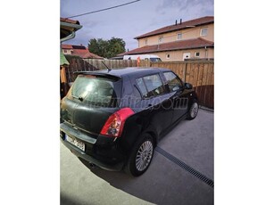 SUZUKI SWIFT 1.3 GS GL +. EZ (Japán)