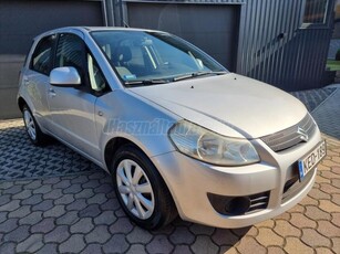 SUZUKI SX4 1.5 GLX AC GARANTÁLT KM FUTÁS. MAKULÁTLAN ÁLLAPOT. JÉGHIDEG KLÍMA