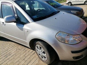 SUZUKI SX4 Sedan 1.6 GS