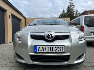 TOYOTA AURIS 1.4