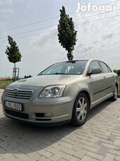 Toyota Avensis 1.8