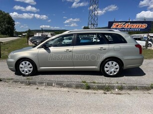 TOYOTA AVENSIS Wagon 1.8 Sol