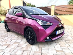 TOYOTA AYGO 1.0 x-cite + cool&safe