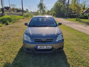 TOYOTA COROLLA 1.4 MAGÁNSZEMÉLYTŐL. VÉGIG MAGYAR. KLÍMA / VÁLTÓZÁR