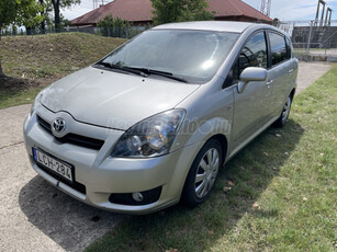 TOYOTA COROLLA VERSO 2.2 D-CAT Linea Sol