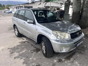 TOYOTA RAV 4 Rav4 2.0 4x4 Megkímélt