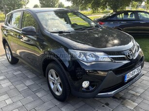 TOYOTA RAV 4 Rav4 2.0 D-4D Premium 142000km.Bőr.Navi.Tempomat.Szervizélet!