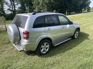 TOYOTA RAV 4 Rav4 2.0 D 4x4 Sol Plus Webasto/klíma/megkímélt