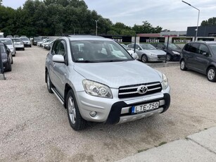 TOYOTA RAV 4 Rav4 2.2 D-4D 4x4 Sol