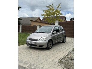 TOYOTA YARIS 1.3 Linea Sol