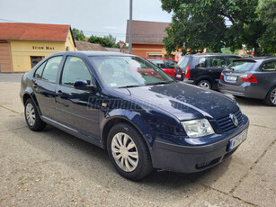 VOLKSWAGEN BORA 1.6