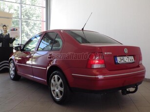 VOLKSWAGEN BORA 1.6 Pacific Digit.klíma 169.000km! Mo.-i!