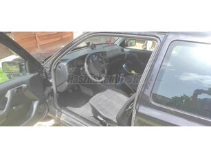 VOLKSWAGEN GOLF III 1.6