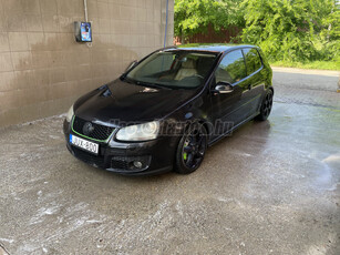 VOLKSWAGEN GOLF V 2.0 PD TDI Comfortline DSG