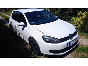 VOLKSWAGEN GOLF VI 1.6 TDi Trendline