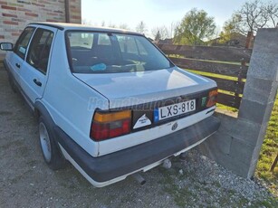 VOLKSWAGEN JETTA II 1.6 Turbo CL