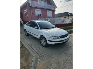 VOLKSWAGEN PASSAT V Variant 1.6