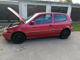 VOLKSWAGEN POLO 1.4 60 Comfort Servo