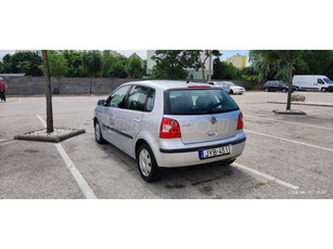 VOLKSWAGEN POLO IV 1.4 75 16V