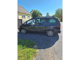 VOLKSWAGEN SHARAN 2.0 PD TDI Highline