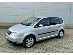 VOLKSWAGEN TOURAN 1.6 Conceptline