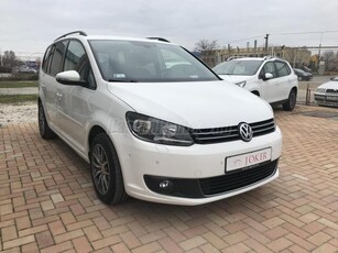 VOLKSWAGEN TOURAN 1.6 CR TDI Highline 6 SEBESSÉGES.ÖSSZES GOMBOS!