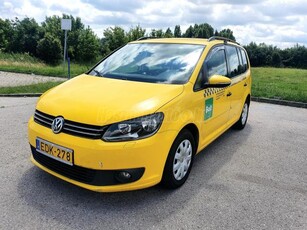 VOLKSWAGEN TOURAN 2.0 CR TDI Highline DSG [7 személy]