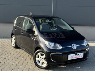 VOLKSWAGEN UP e-Up! Navi--Napfénytető--2x töltő--Radar--Navi