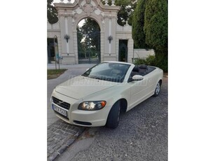 VOLVO C70 2.0 D Momentum