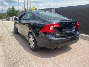 VOLVO S60 1.6 [T3] Momentum BENZIN T3-VOLVO SZERVÍZKÖNYV-NAGYSZERVIZ ELVÉGEZVE-SZÉP !!!