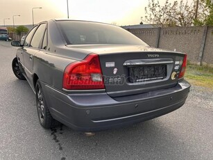 VOLVO S80 2.4 D [D5] Black Edition