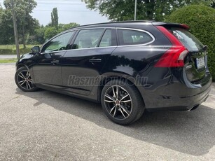 VOLVO V60 2.0 D [D4] Momentum Business Friss Műszaki!