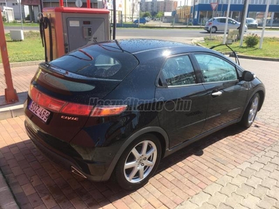 HONDA CIVIC 1.8 Sport