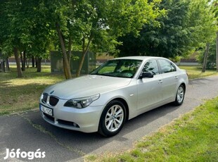 BMW 5-ÖS Sorozat 523i (Automata)