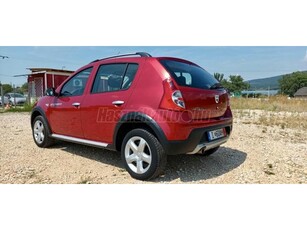 DACIA SANDERO 1.6 Stepway