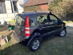 FIAT PANDA 1.3 Mjet 4x4 Climbing