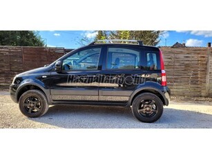 FIAT PANDA 1.3 Mjet 4x4 Climbing