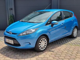 FORD FIESTA 1.25 Ambiente NAGYON SZÉP ÓCEÁNKÉK. 5AJTÓS.KLÍMA.RADAR. VONÓHOROG. 2026/06-IG VIZSGA