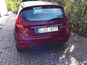 FORD FIESTA 1.4 Ghia (Automata)