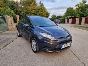 FORD FIESTA 1.4 Ghia Magasan felszerelt!